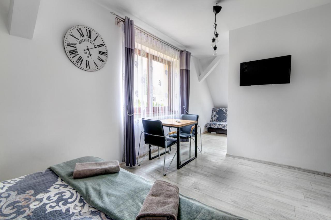 Willa Pod Zegarem - W Cenie Parking, Szybkie Wifi, Duzy Ogrod, Wiata Grilowa! Krynica-Zdrój Exteriér fotografie