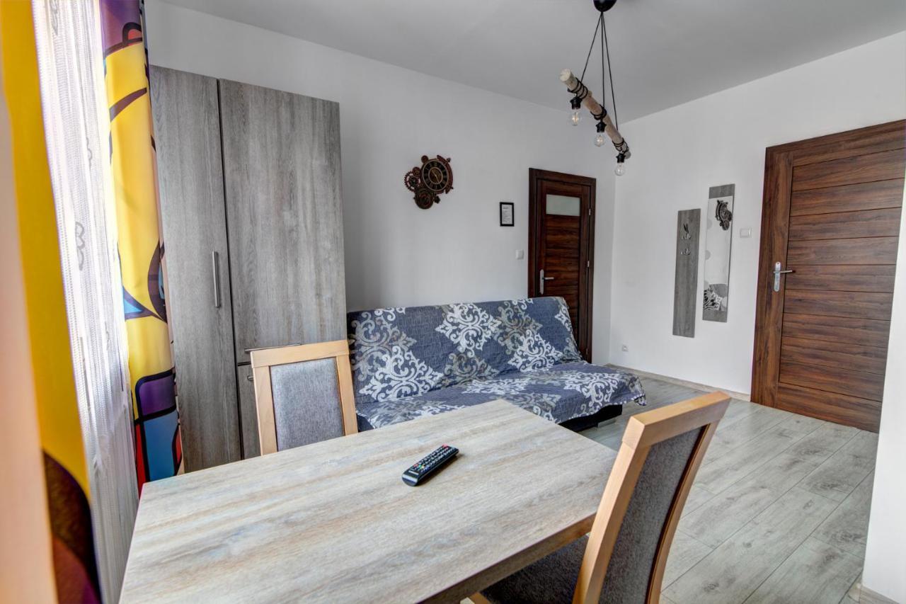 Willa Pod Zegarem - W Cenie Parking, Szybkie Wifi, Duzy Ogrod, Wiata Grilowa! Krynica-Zdrój Exteriér fotografie